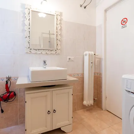 La Casa In Fiore Апартаменты *