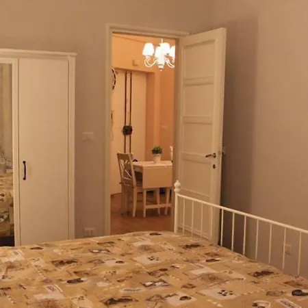 Апартаменты La Casa In Fiore Рим