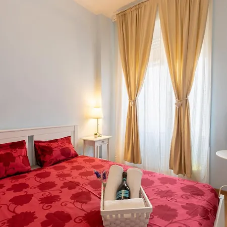 Apartment La Casa In Fiore Rome